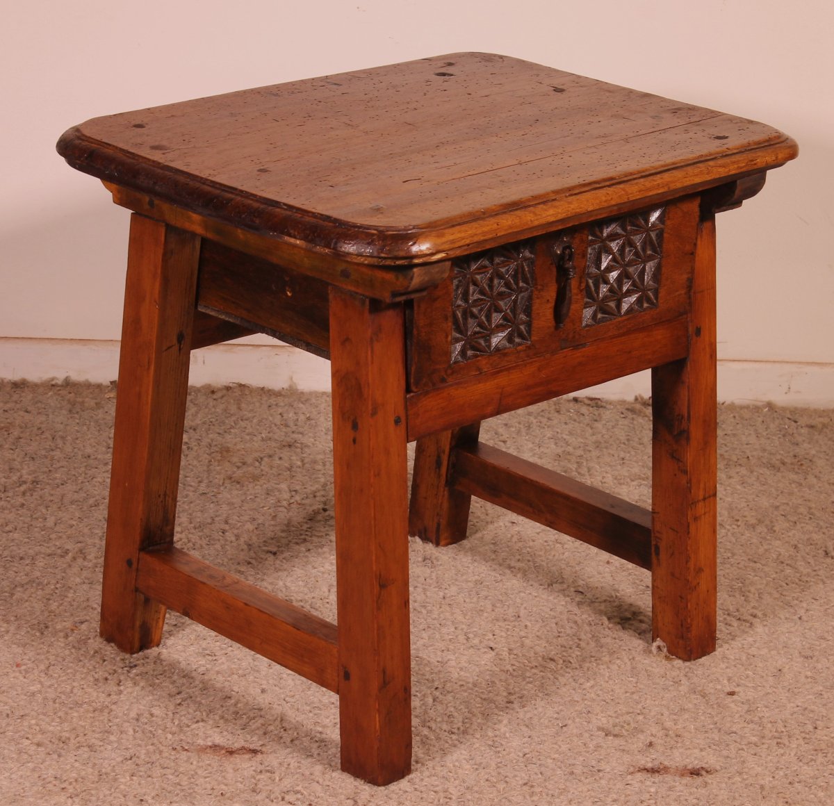 Small Spanish Table - 18th Century-photo-3