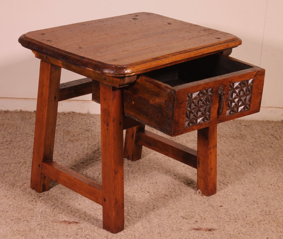 Small Spanish Table - 18th Century-photo-4