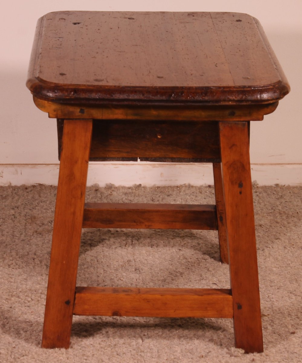Small Spanish Table - 18th Century-photo-1