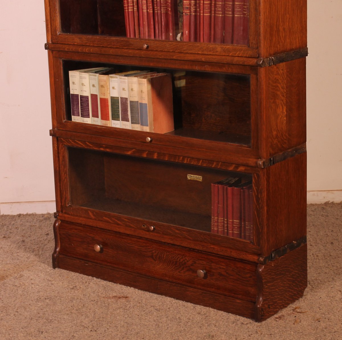Globe Wernicke Bookcase In Oak Of 5 Elements With A Drawer-photo-4