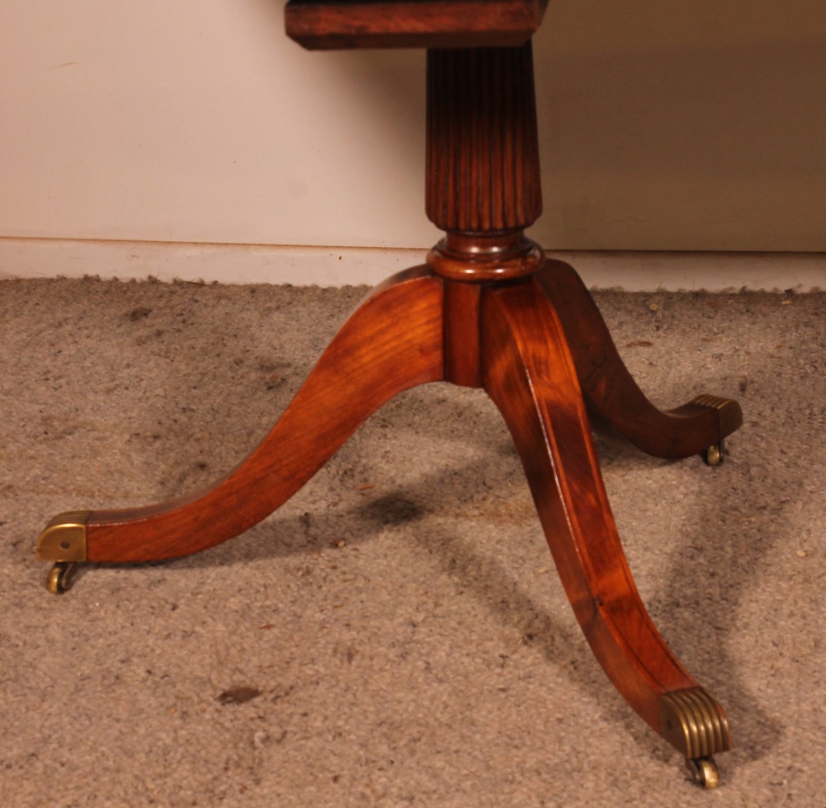 English Solid Mahogany Twin Pillar Dining Room Table - 19th Century-photo-4