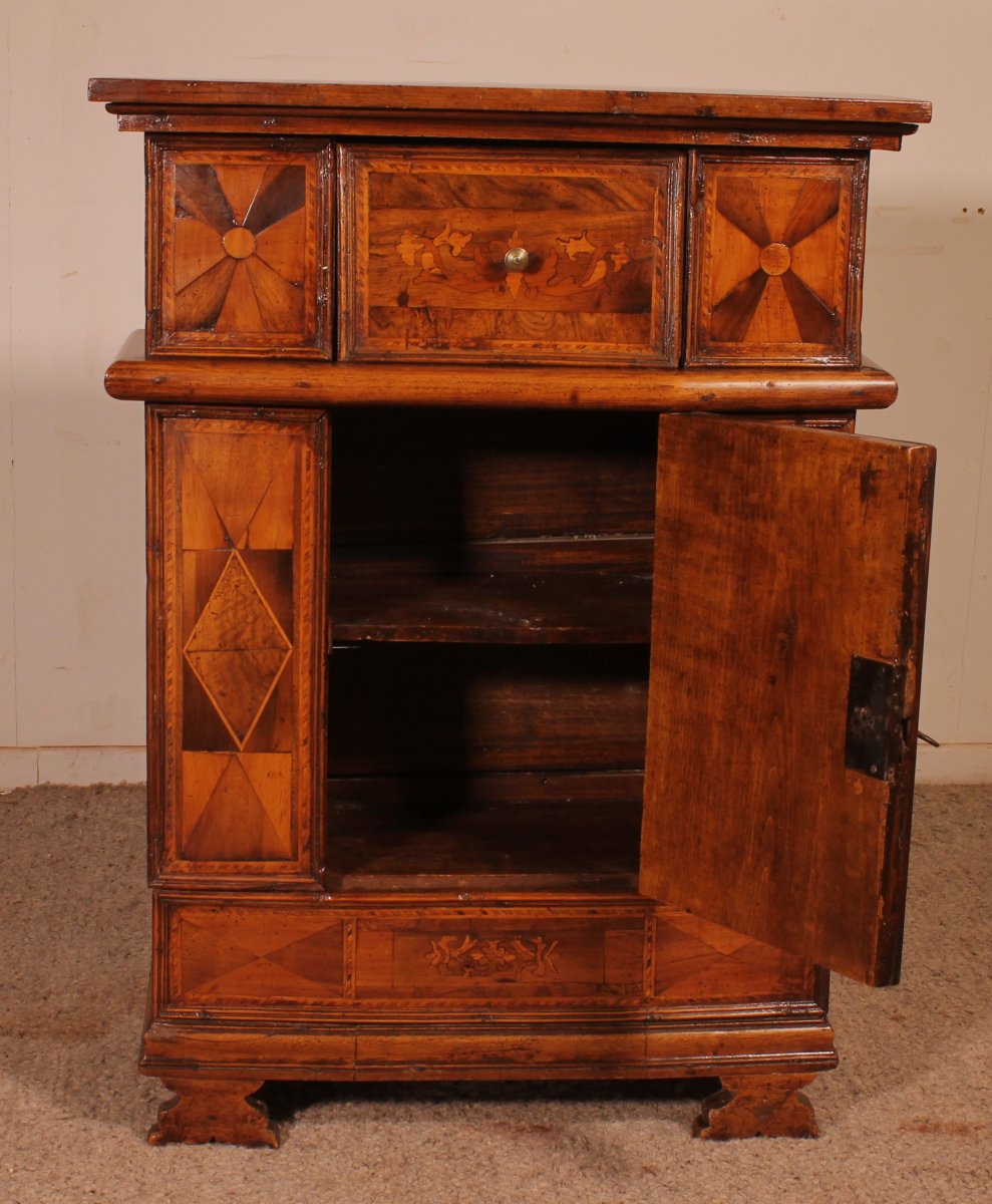 Exceptional Italian Renaissance Oratory In Blond Walnut And Inlays - 16° Century-photo-2