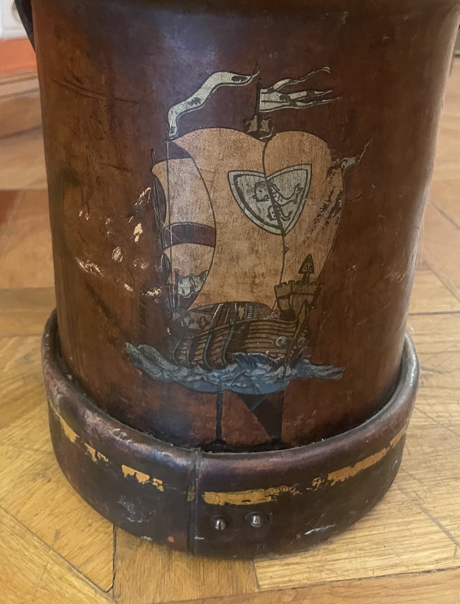 Leatherbucket Ideal As A Trash Can, Umbrella Stand, Or Cane Holder - 19th Century-photo-2
