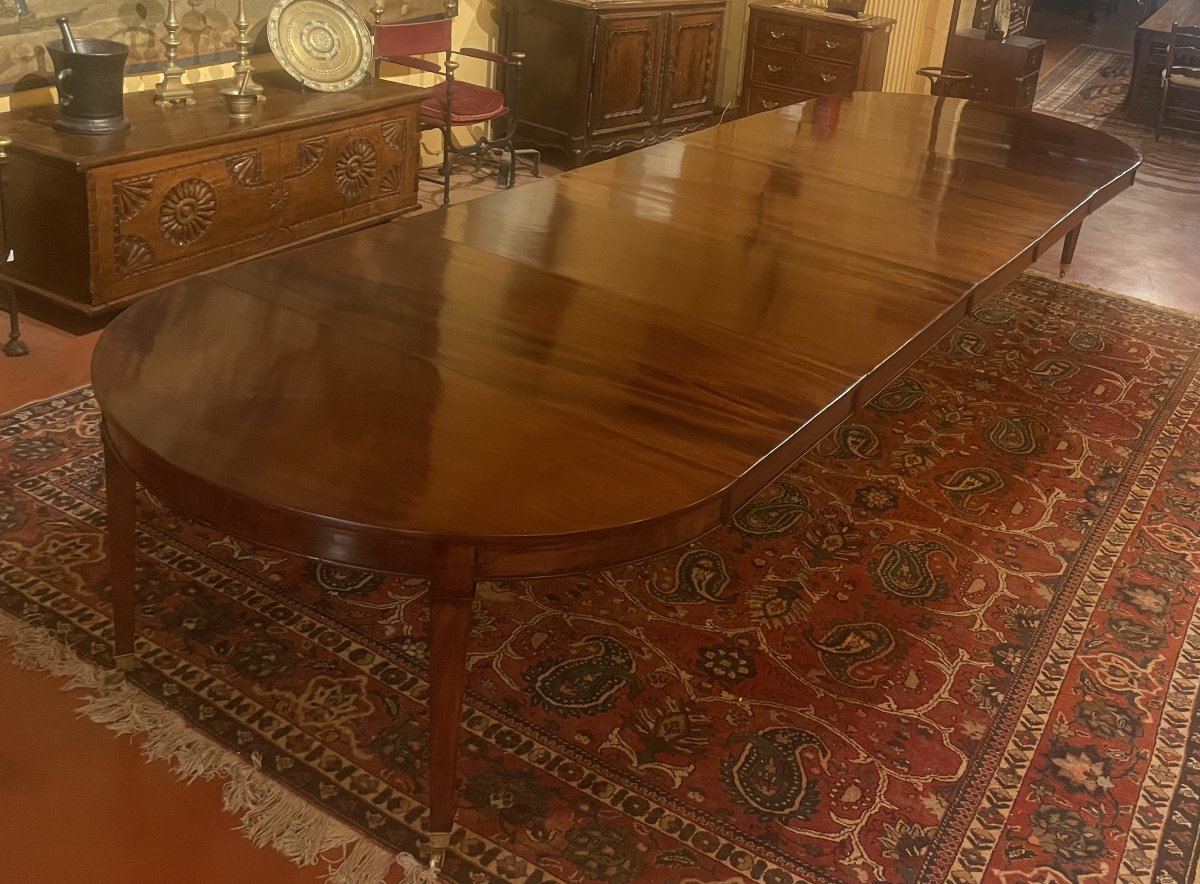 Louis XVI Period  Mahogany Dining Table With A Length Of 4m75-photo-4