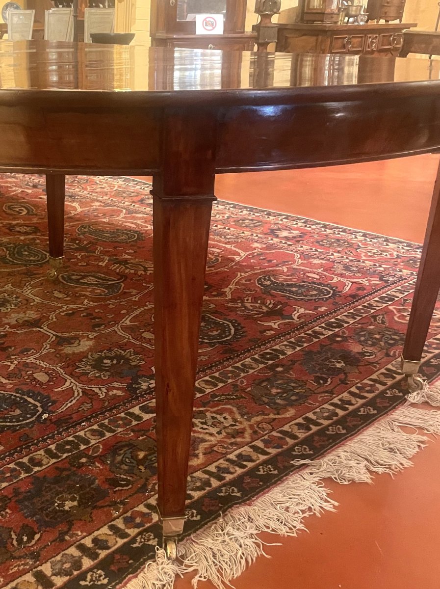 Louis XVI Period  Mahogany Dining Table With A Length Of 4m75-photo-4