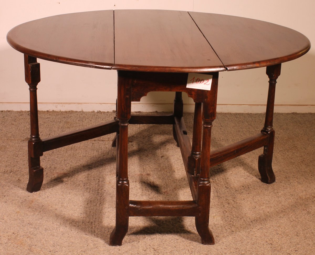 18th-century Oak Gateleg Table-photo-3