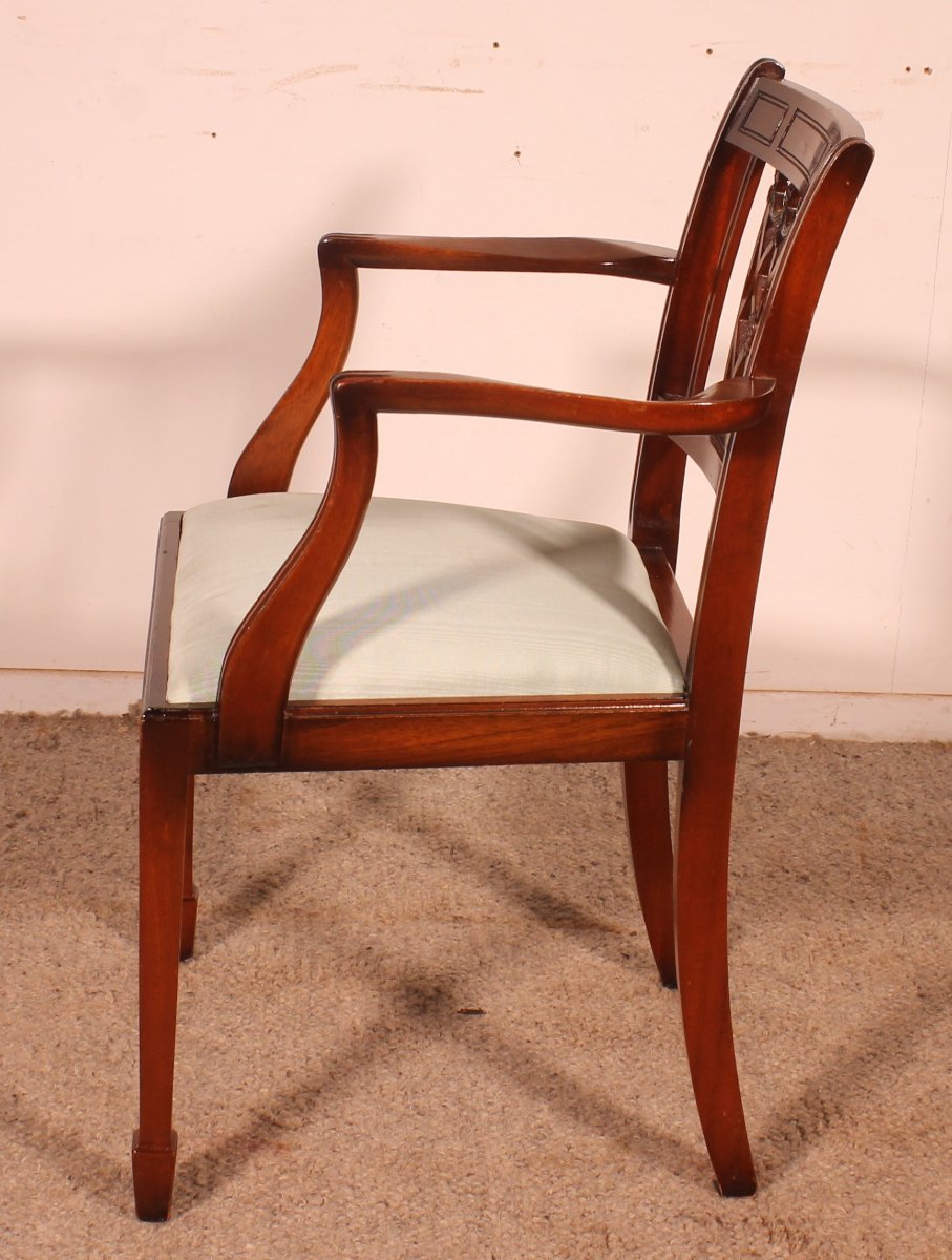 Hepplewhite-style Mahogany Armchair -photo-3
