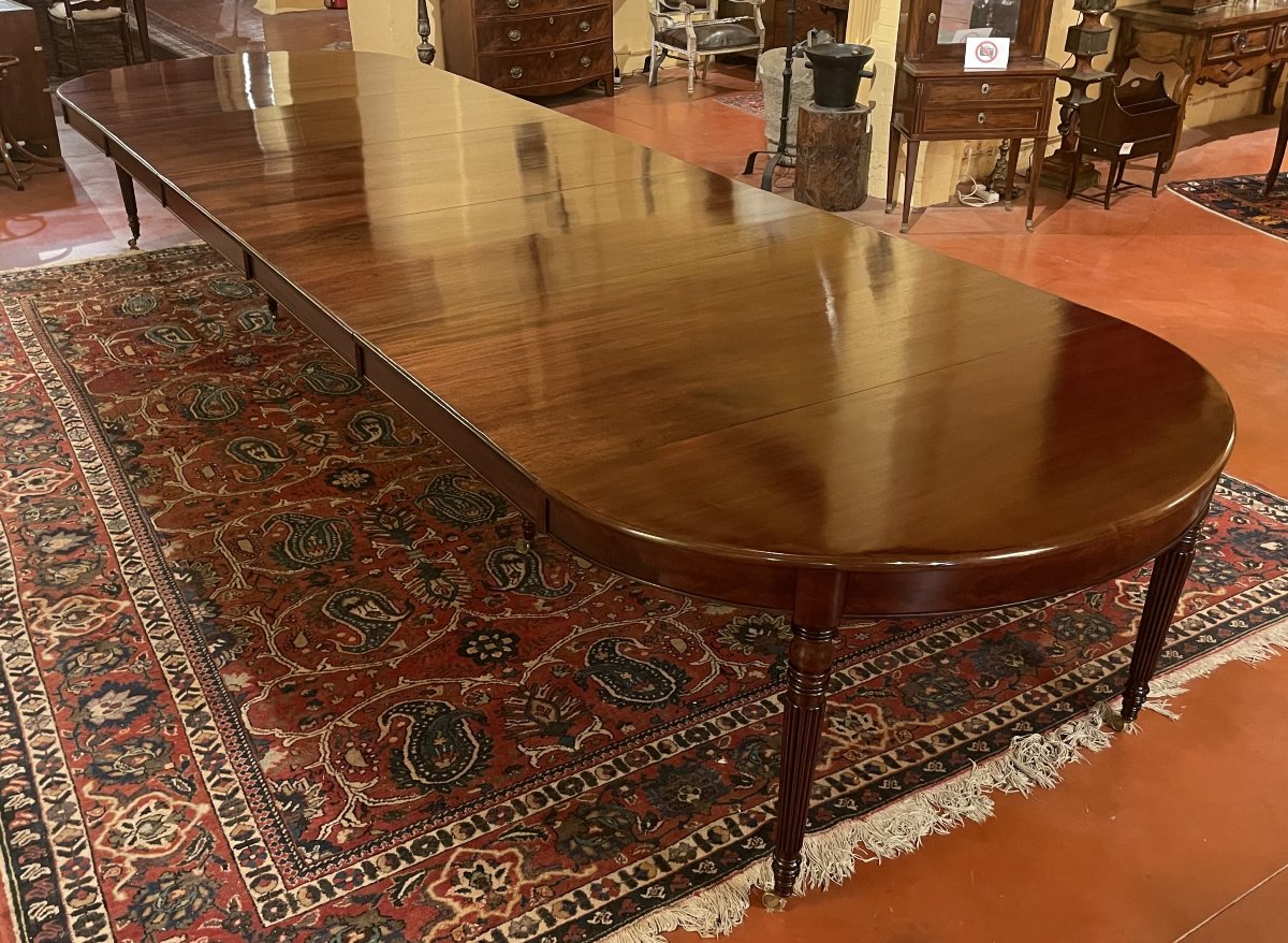 Table de salle à manger extensible d'époque Louis XVI en acajou à bandeau de 5m03-photo-4