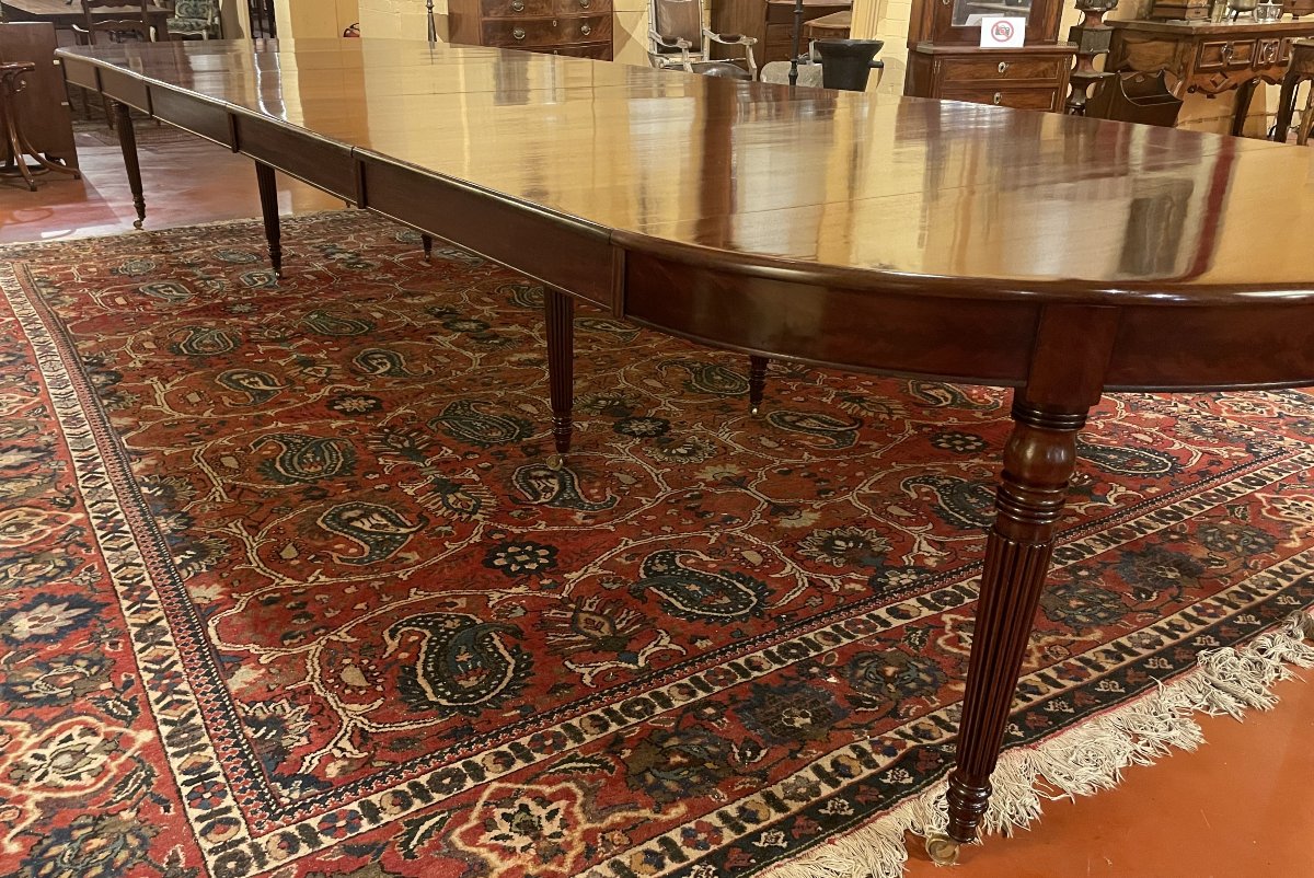 Table de salle à manger extensible d'époque Louis XVI en acajou à bandeau de 5m03-photo-1