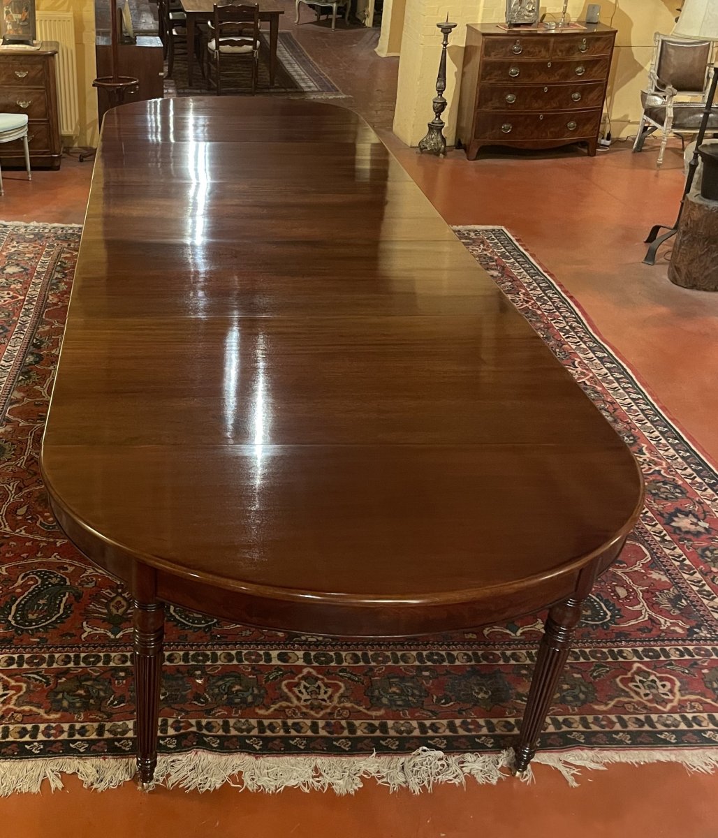 Table de salle à manger extensible d'époque Louis XVI en acajou à bandeau de 5m03-photo-3