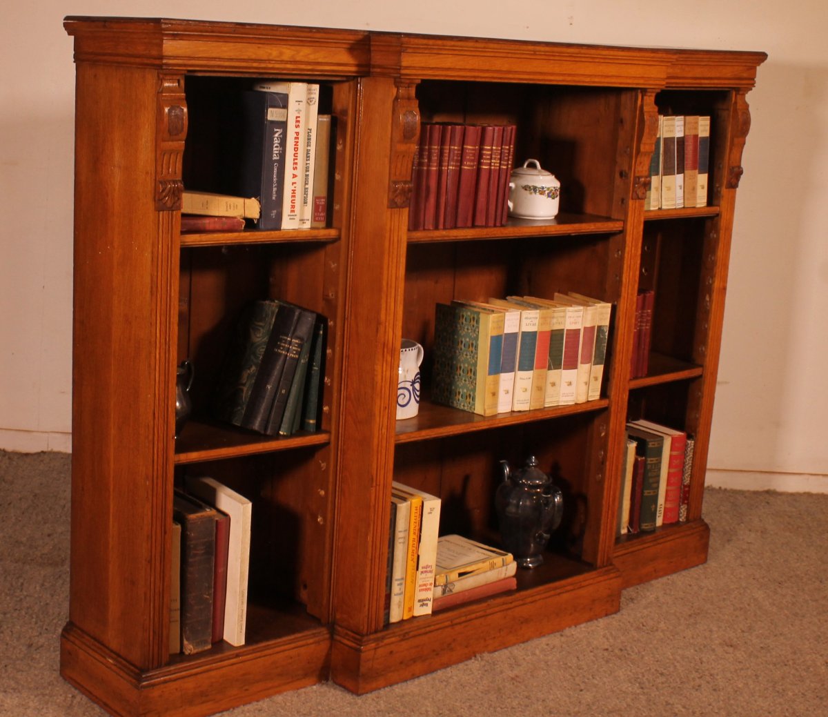 Breakfront Open Bookcase In Light Oak—19th Century -photo-2