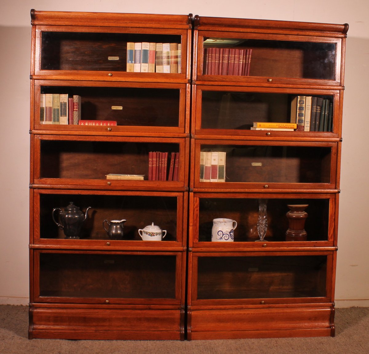 paire de bibliothèque Globe Wernicke en chêne circa 1900