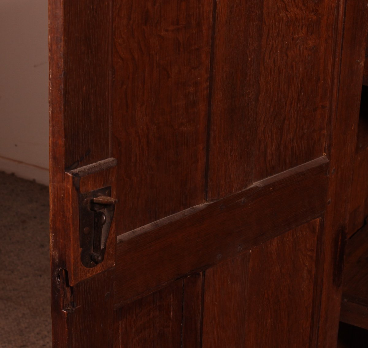 17th-century 2-door Cupboard In Oak And Ebony - Netherlands-photo-4