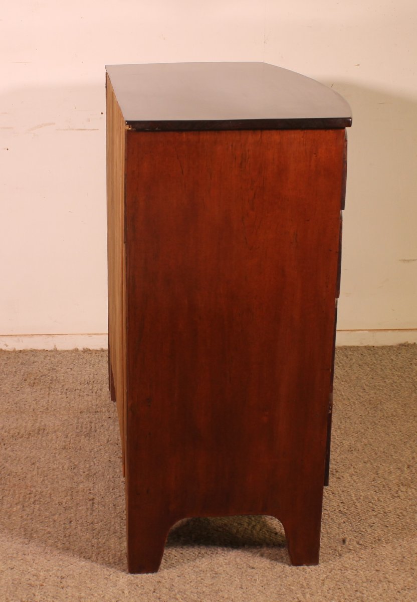 Early 19th-century Mahogany Bowfront Chest Of Drawers-photo-5