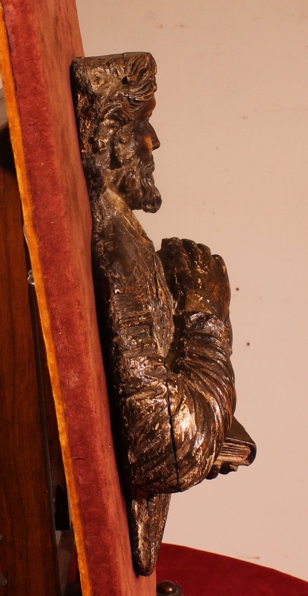 Renaissance Period Saint Bartholomew In Walnut, Circa 1600-photo-6