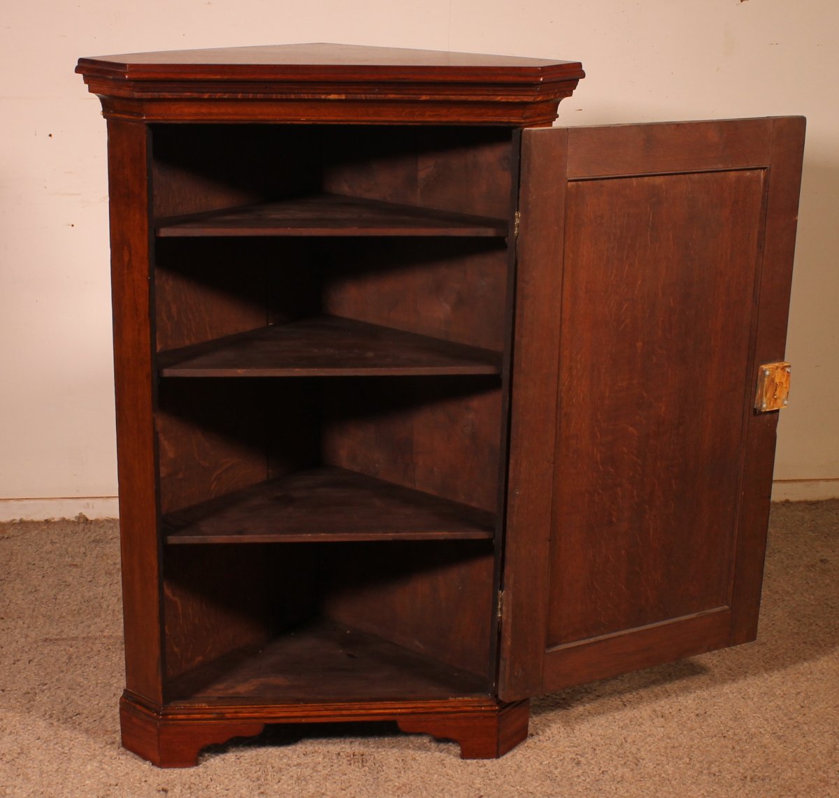 Georgian Period Oak Corner Cabinet—18th Century-photo-3