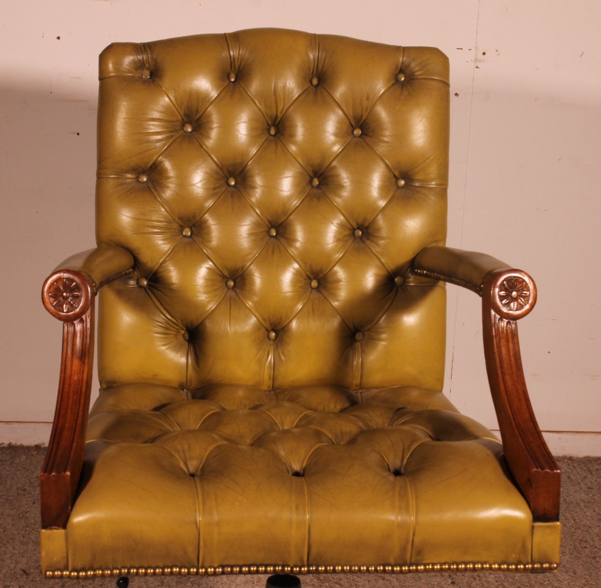 Office Chair Also Known As An Director Swivel Chair In Mahogany And Leather -photo-1