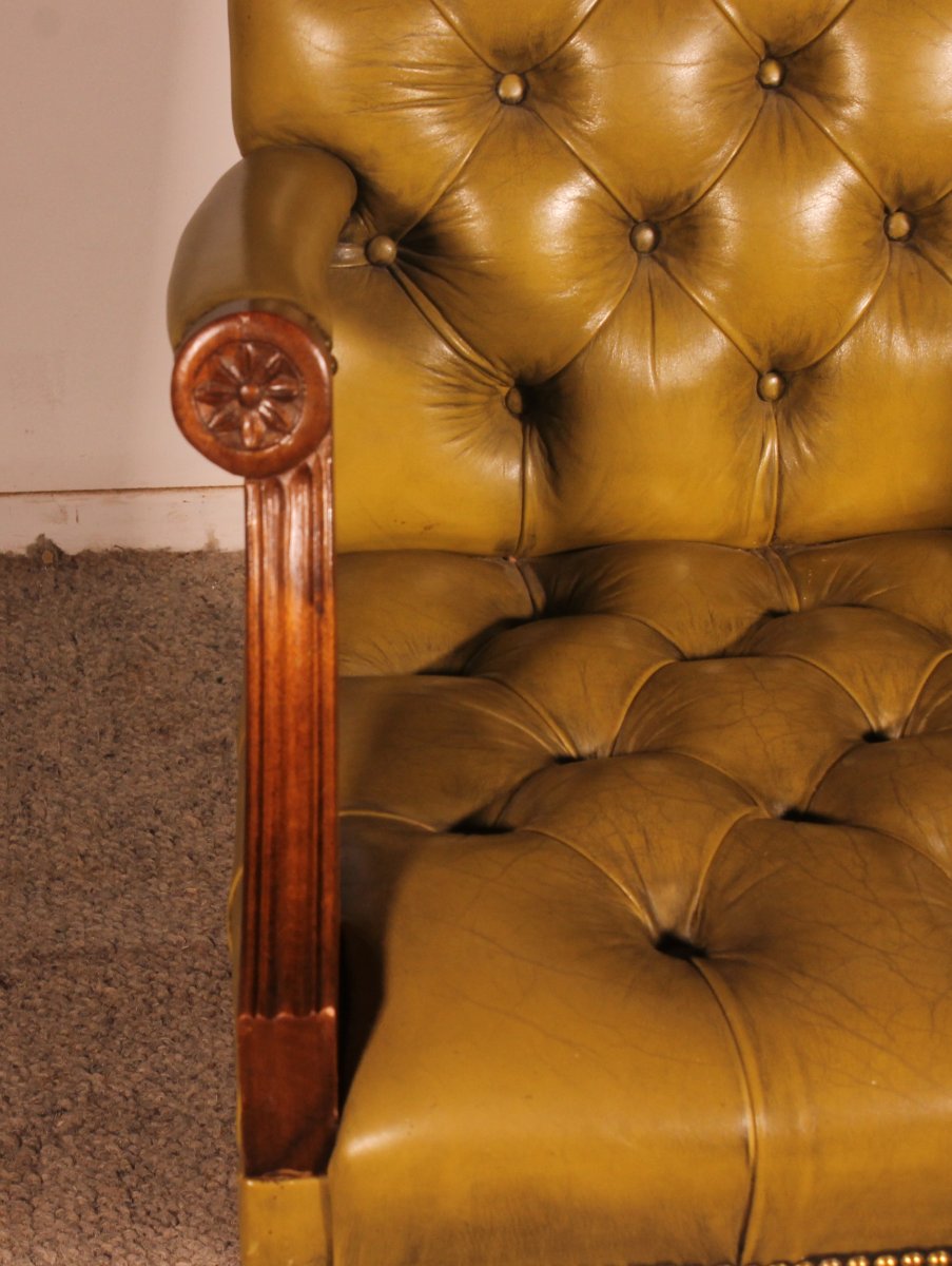 Office Chair Also Known As An Director Swivel Chair In Mahogany And Leather -photo-2