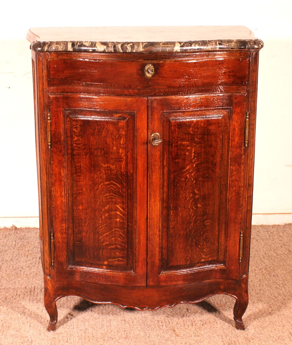 buffet d’époque Louis XV du XVIIIᵉ siècle en chêne 