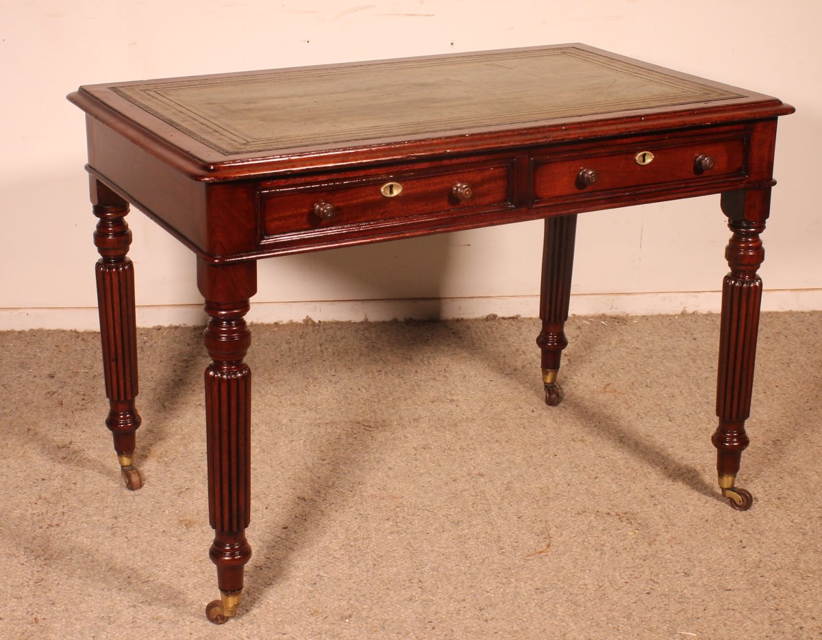 Early 19th-century Writing Desk In Mahogany Made In England, Circa 1830