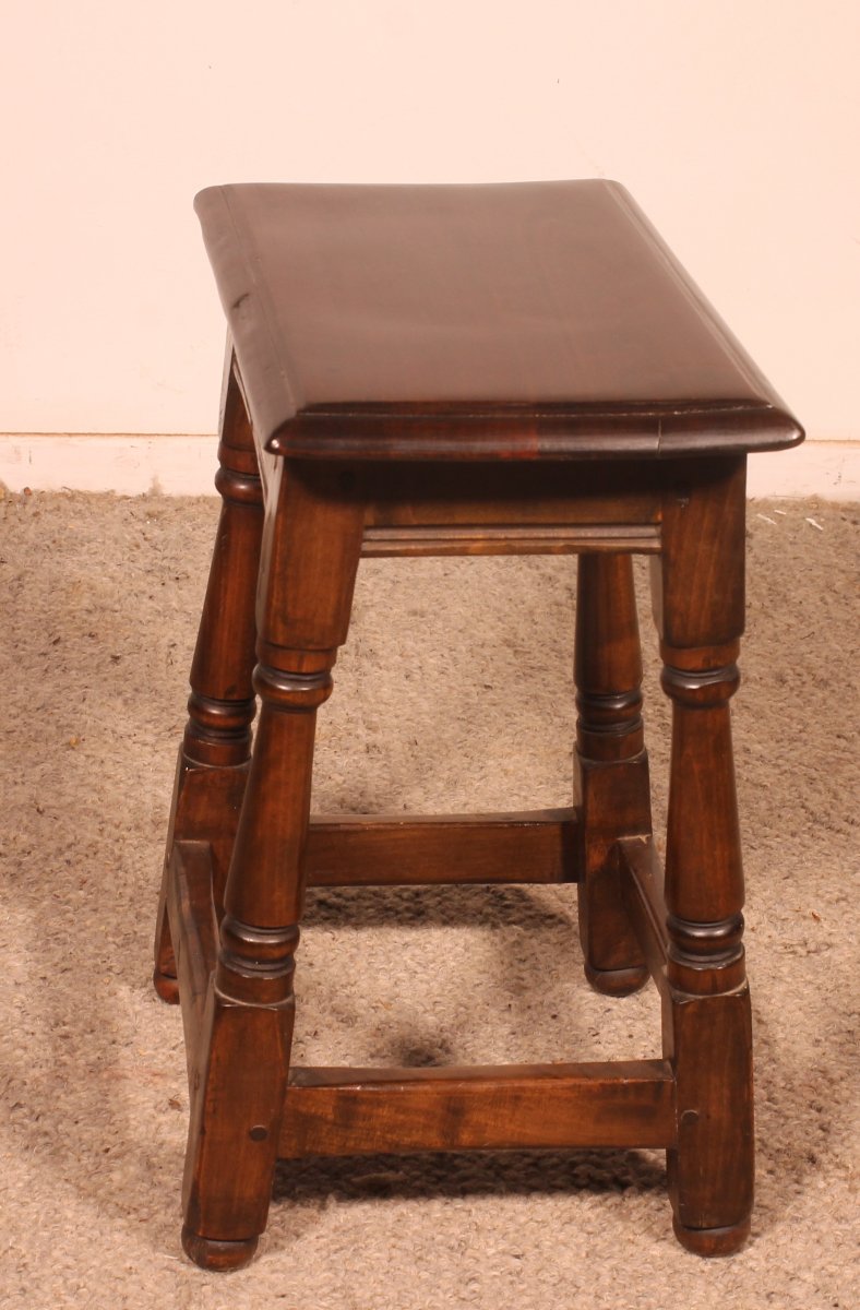Chestnut Stool-photo-2