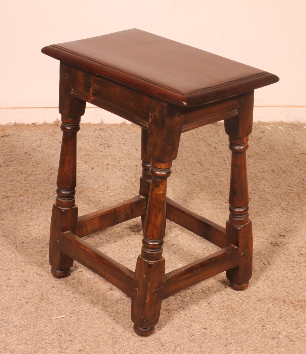 Chestnut Stool-photo-5