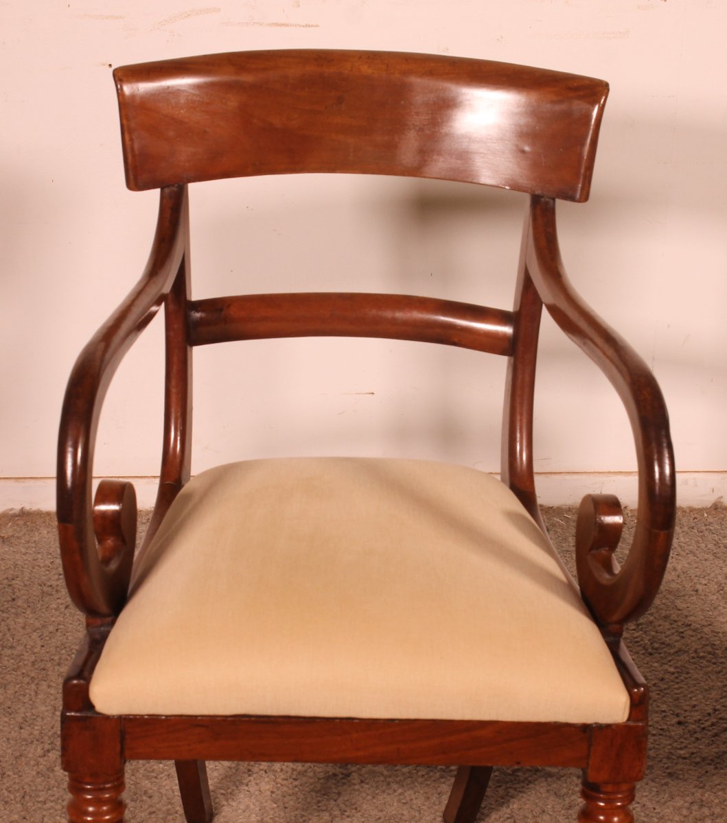 A Set Of Six Chairs And Two Armchairs In Mahogany -early 19th Century-photo-1