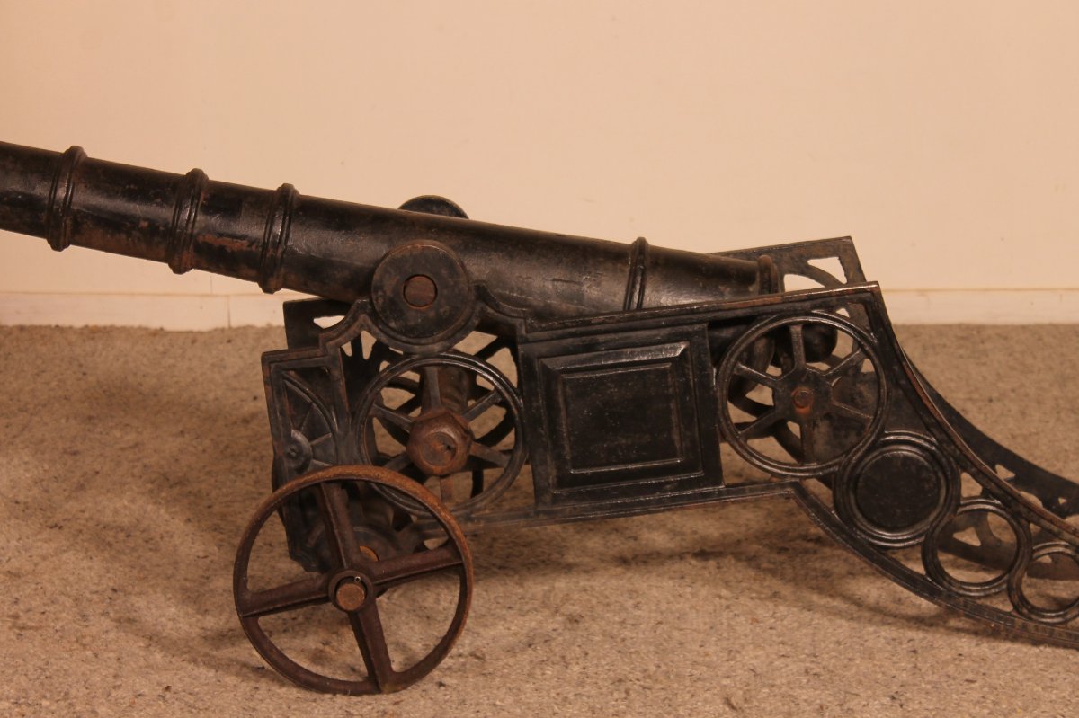 Decorative Cast Iron Cannon From England-photo-3