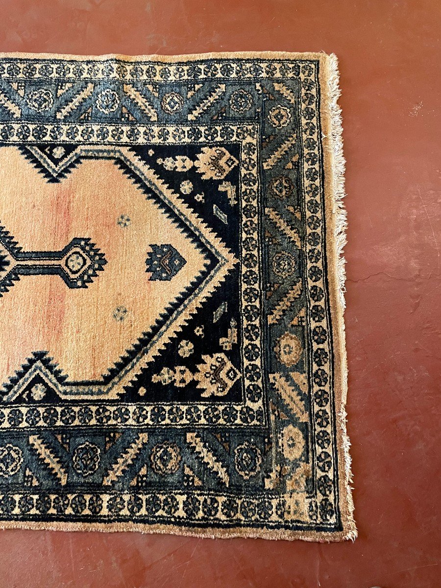 Persian Rug 2m21-1m29 With Blue Decor-photo-3