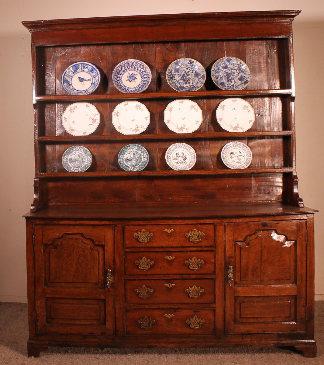 English Oak  Dresser And Rack  Early 18th Century 