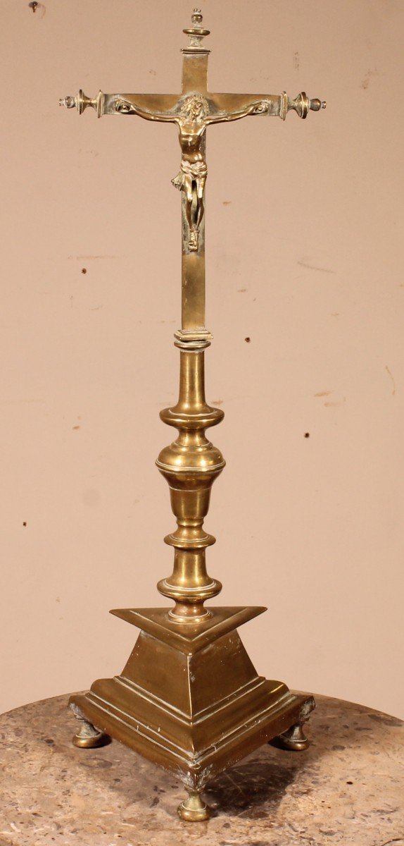 Crucific En Bronze 17° Siècle-espagne
