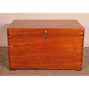 Campaign Chest In Camphor Wood From The 19th Century Stamped Army And Navy Csl