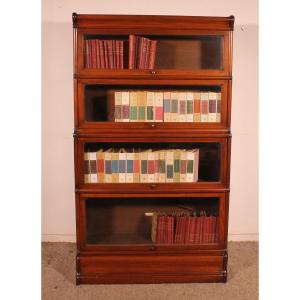 Globe Wernicke Mahogany Bookcase With 4 Elements And An Two  Advanced Lower Parts