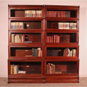 paire de bibliothèques Globe Wernicke London dit waterfall  en acajou circa 1900