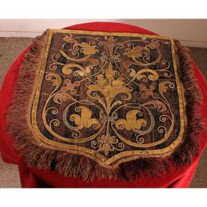 Embroidered Velvet And Silk Fabric -italy-renaissance Period - 16 Century