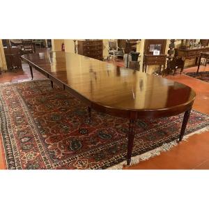 Louis XVI Period Extendable Dining Table In Mahogany Of 5m03
