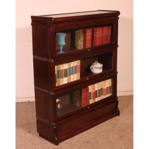 Globe Wernicke Bookcase In Mahogany With 3 Elements
