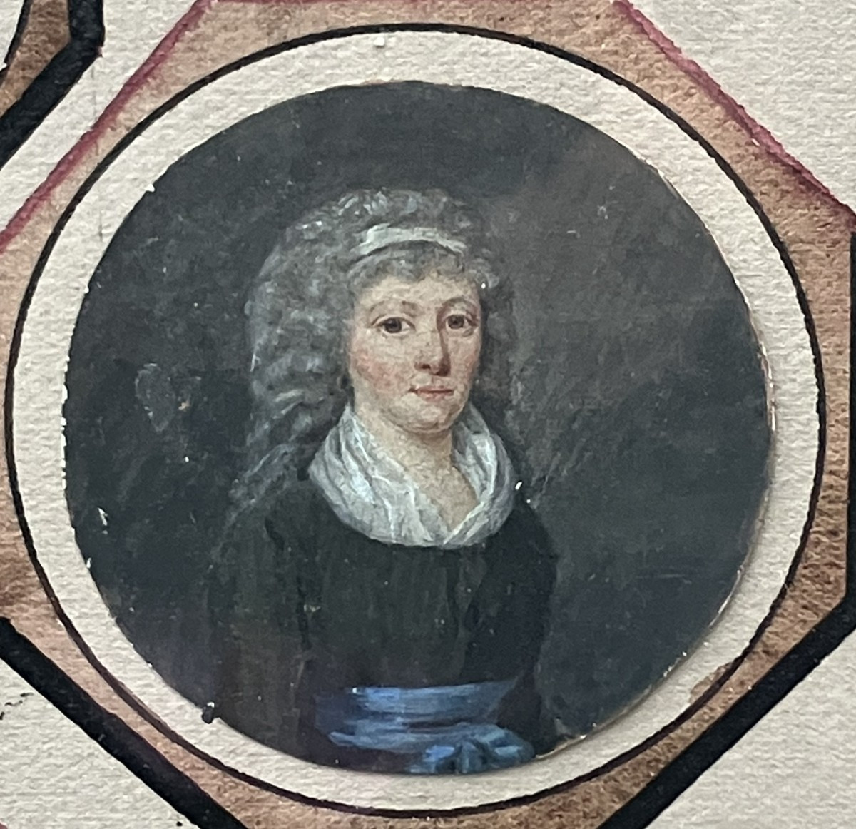 ensemble de miniatures  fin XVIII/debut XIXeme dans un meme encadrement-photo-3