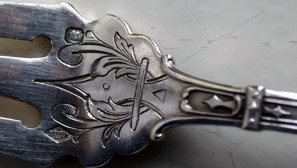 Pagé Frères Fish Cutlery In Solid Silver Minerve 1st Title With Engraved Decorations-photo-6