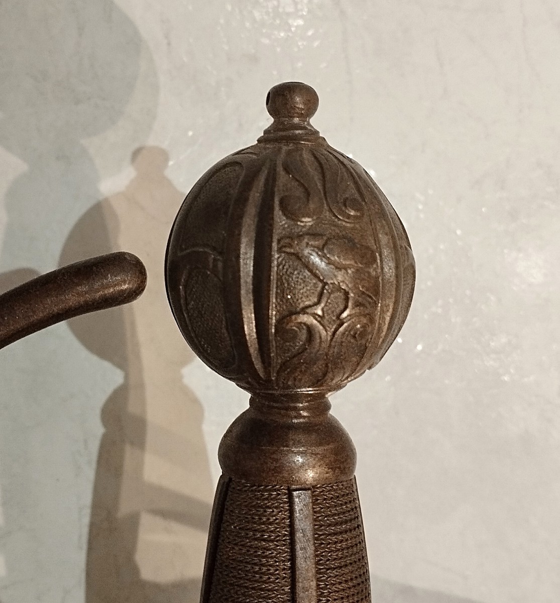 Rapi&egrave;re de style XVII&egrave; &agrave; garde en panier -photo-2