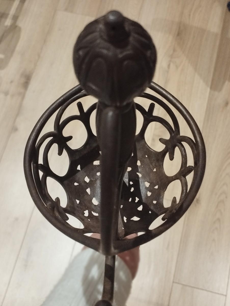 Rapi&egrave;re de style XVII&egrave; &agrave; garde en panier -photo-4