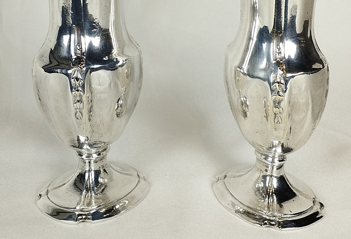 Paire de vases en métal argenté de style Régence XIXème-photo-8