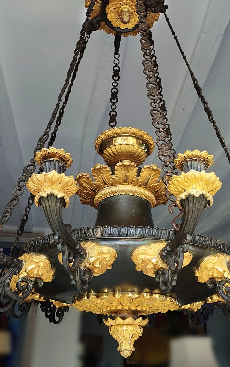 Important Antique-style Bronze Chandelier From The Restoration Period With Twelve Lights-photo-4