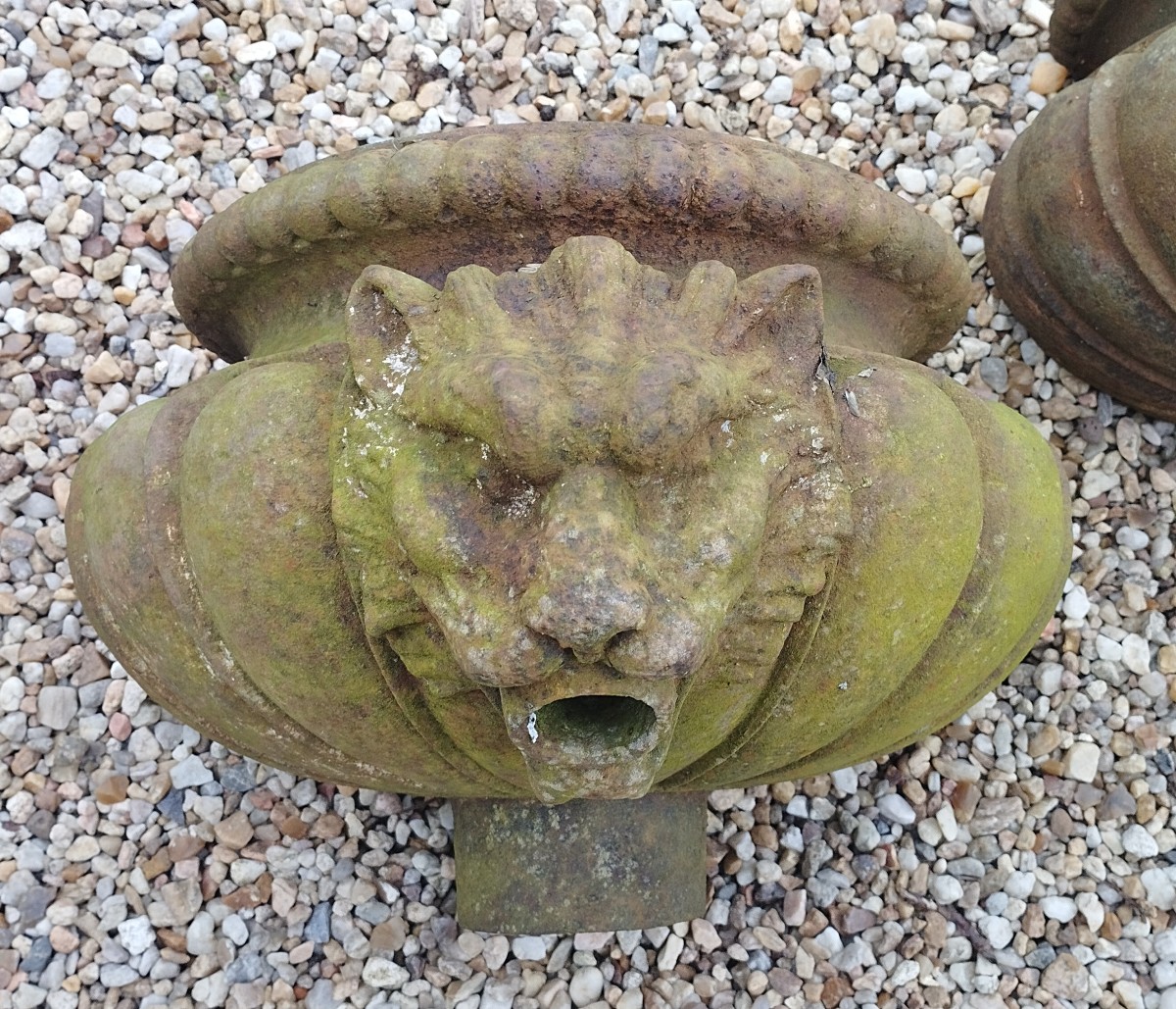 Pair Of 19th-century Cast Iron Gutter Receptacles With Lion Heads. Water Boxes. -photo-1