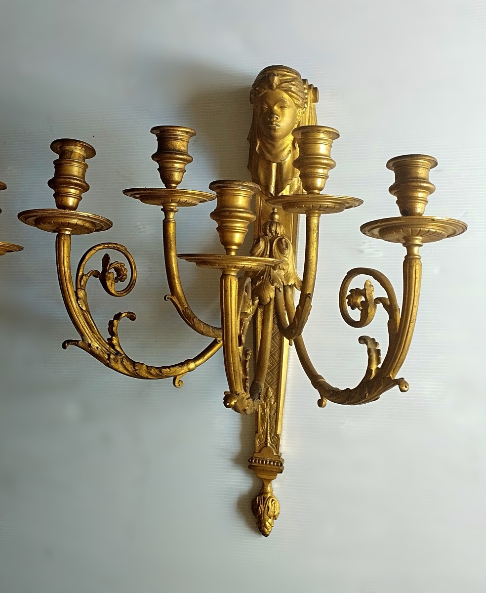 Importante paire d'appliques en bronze doré aux Nubiennes Second Empire à cinq bras de lumière-photo-4