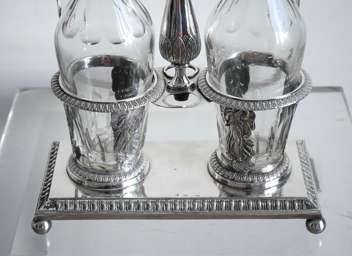 Servant Oil And Vinegar In Silver And Crystal-photo-3