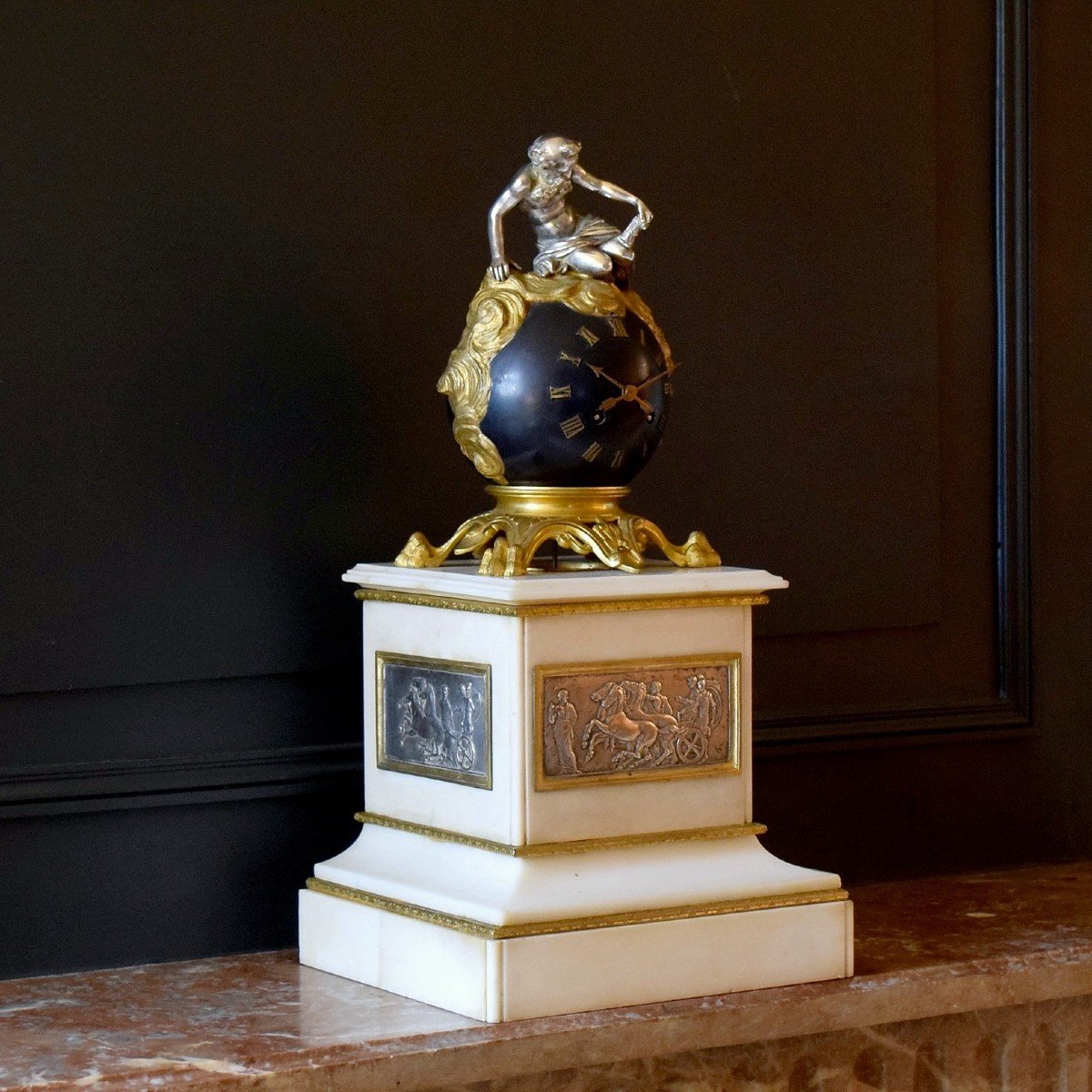 Pendule  "Chronos" en marbre et bronze XIXème-photo-2
