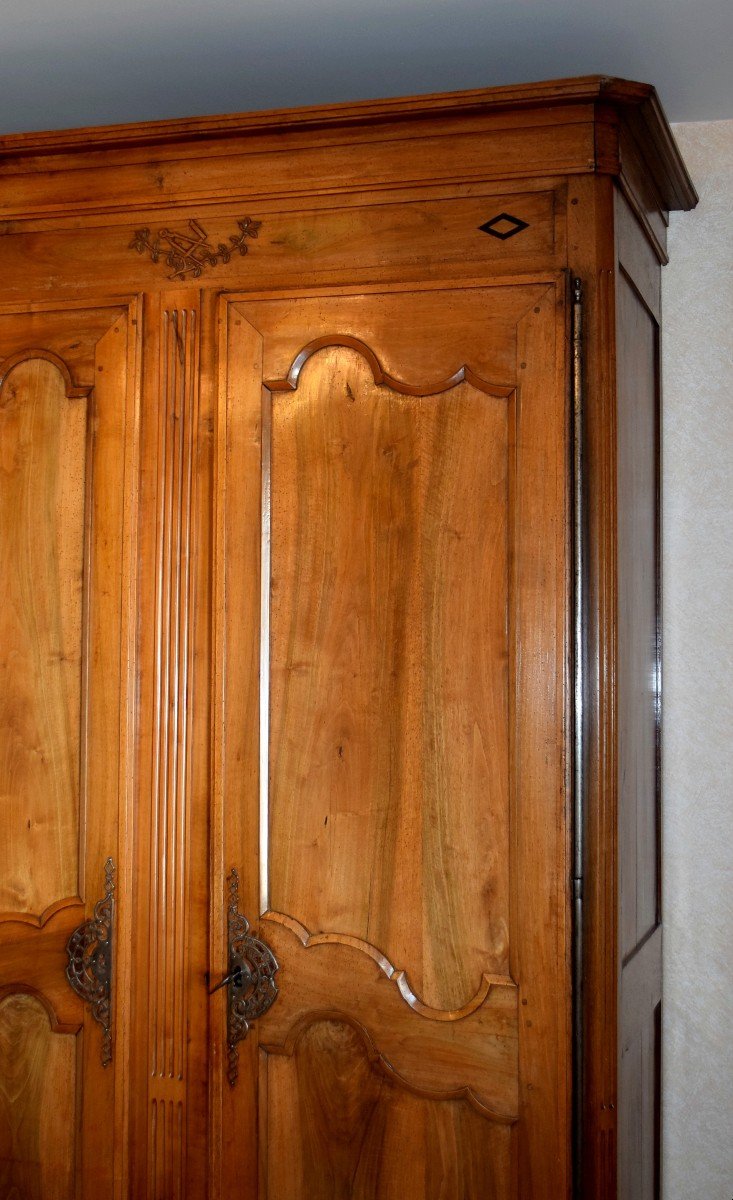 19th Century Walnut Cabinet With Masonic Attributes-photo-2