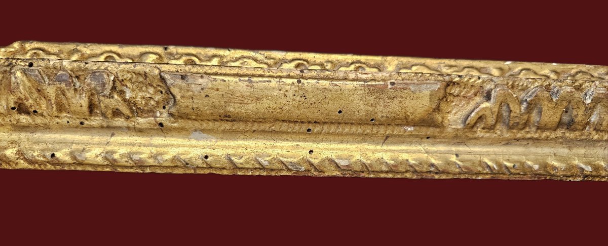 CADRE EN BOIS Doré ET Sculpté DU XVIIème Siècle-photo-1