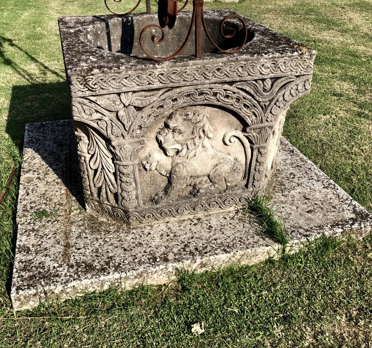 Antique Stone Well-photo-3